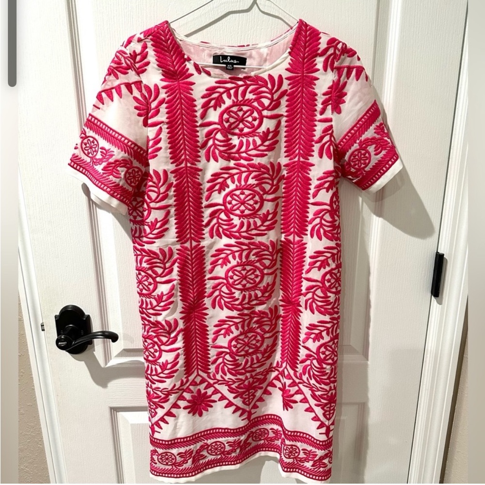 Lulu's Fond of You Hot Pink Embroidered Short Sleeve Shift Dress Sz XS - Picture 9 of 12